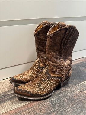 Old Gringo tooled leather boots